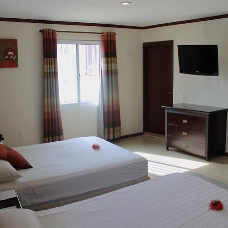 Curacao Suites Hotel Willemstad Bagian luar foto