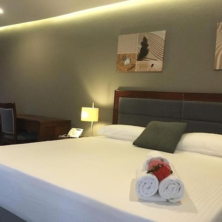 Curacao Suites Hotel Willemstad Bagian luar foto