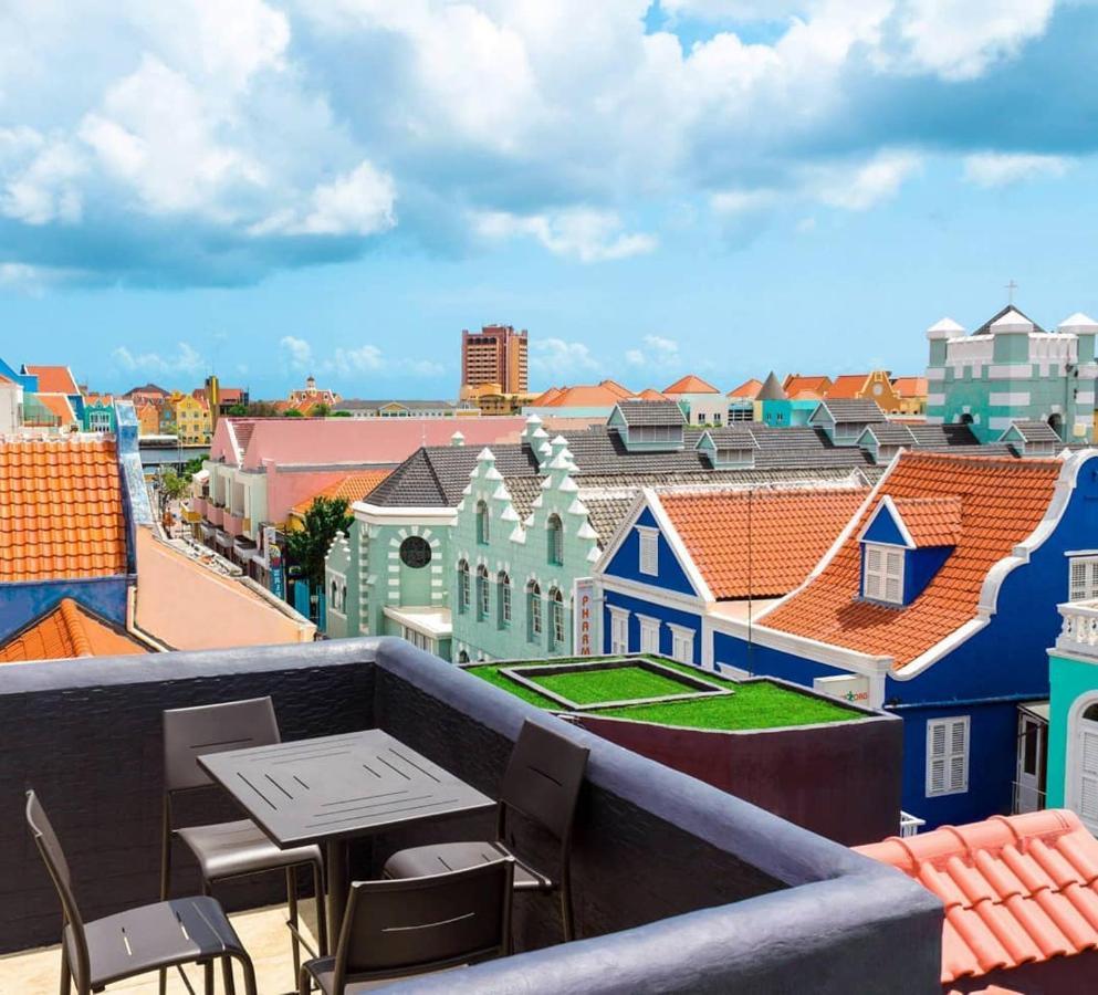 Curacao Suites Hotel Willemstad Bagian luar foto