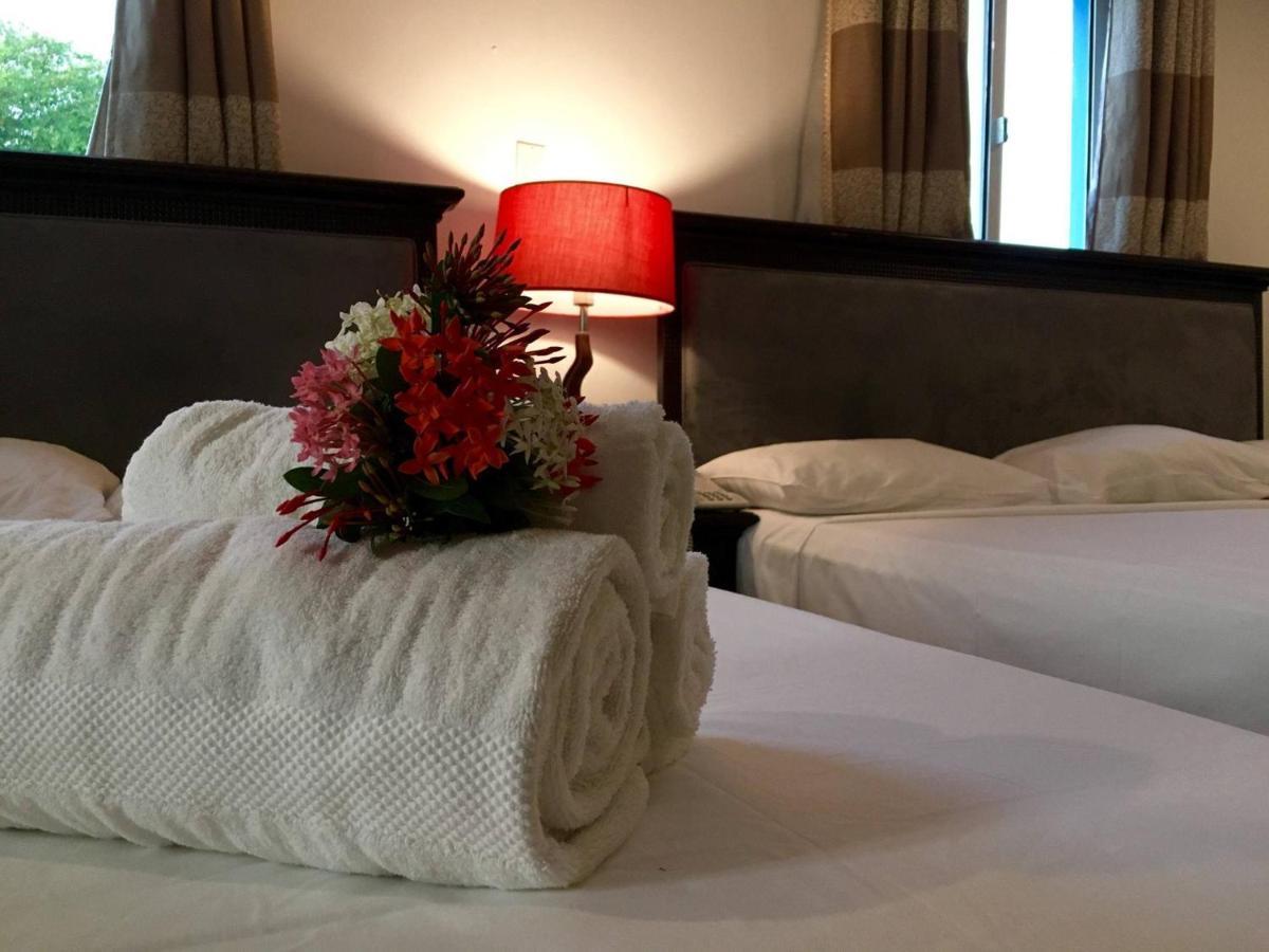 Curacao Suites Hotel Willemstad Bagian luar foto